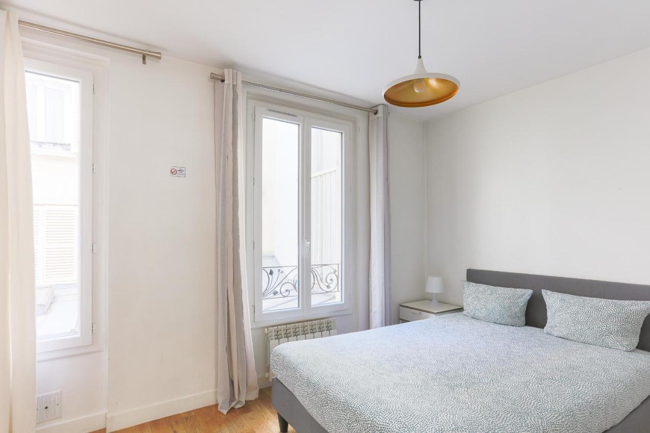 Eiffel Tower Royal Apartment Paris Ngoại thất bức ảnh