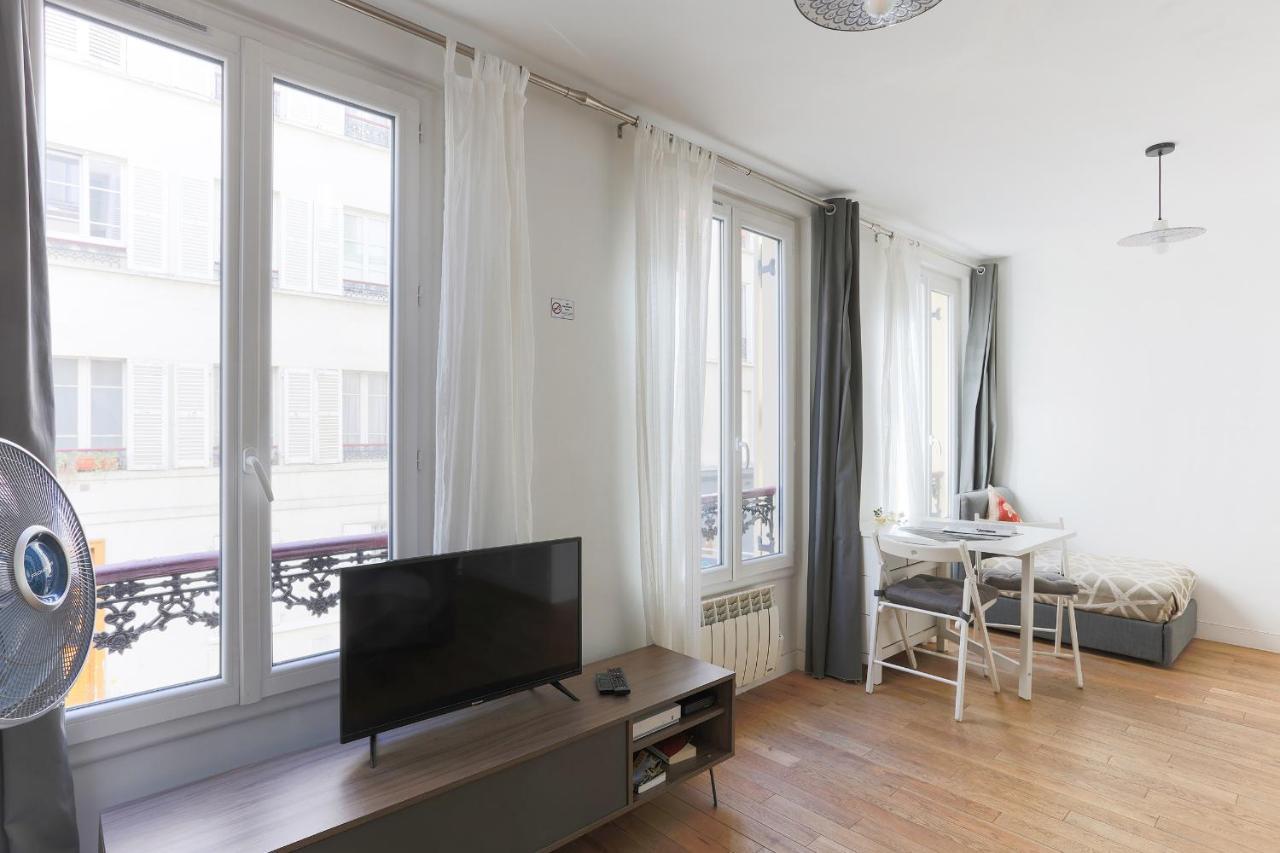 Eiffel Tower Royal Apartment Paris Ngoại thất bức ảnh