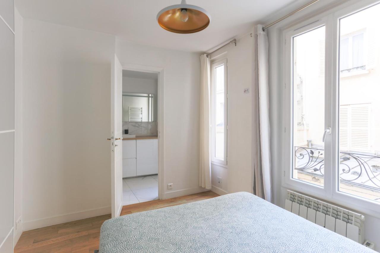 Eiffel Tower Royal Apartment Paris Ngoại thất bức ảnh