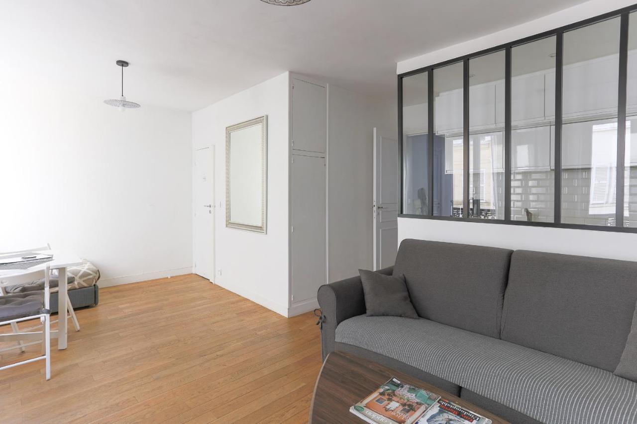Eiffel Tower Royal Apartment Paris Ngoại thất bức ảnh