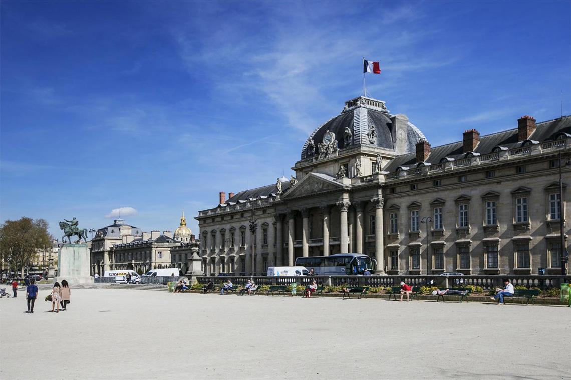 Eiffel Tower Royal Apartment Paris Ngoại thất bức ảnh